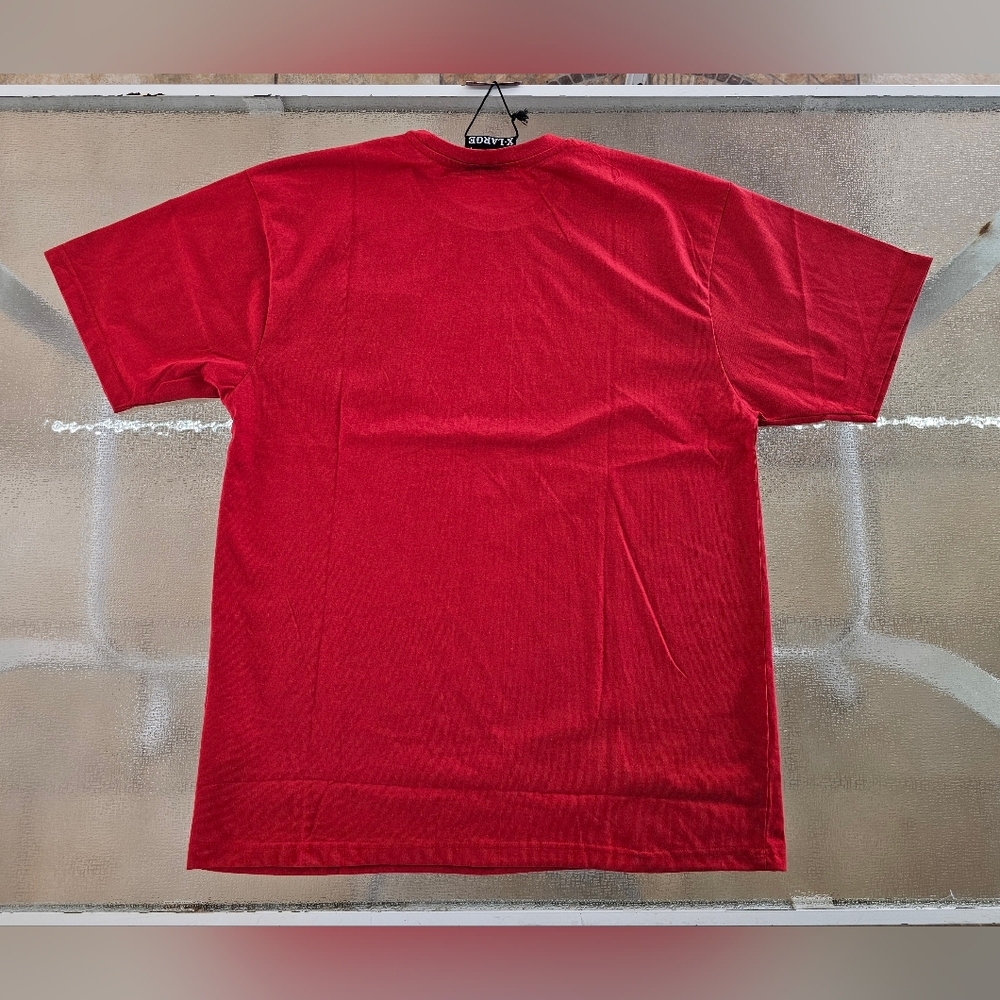 Chucky Men's Horror Graphic Pocket Tee Red XL 90s Retro Scary Movie Streetwear - Picture 4 of 12